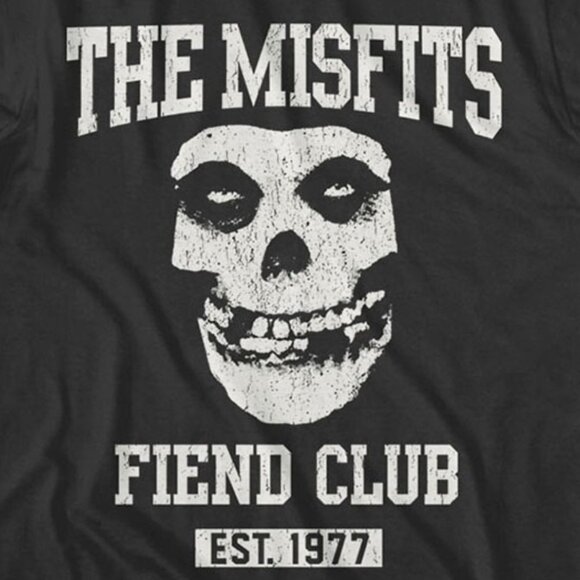 Misfits Fiend Club T-Shirt Classic Punk Band Graphic Fan Gift Tee 79 - Picture 2 of 6